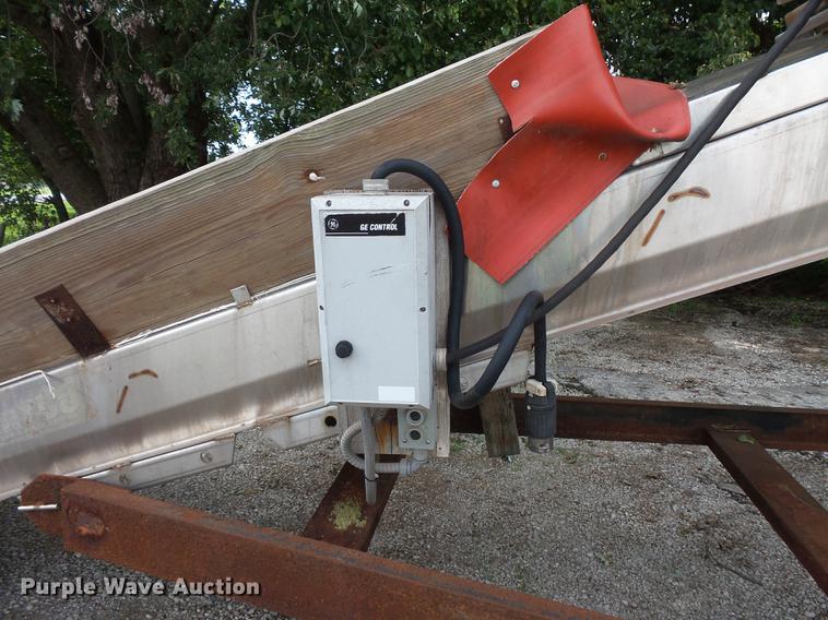 image for item FT9874 Stainless steel grain conveyor/auger