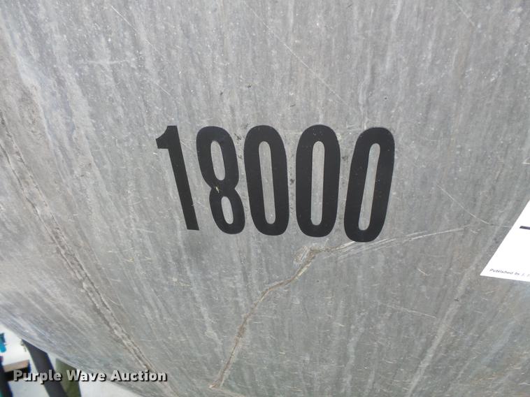 image for item FT9875 1964 Eaton Metal Products aluminum tank