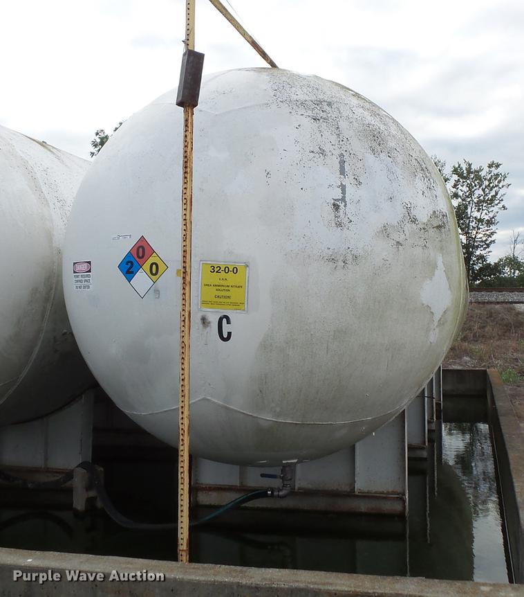 image for item FT9877 Steel tank