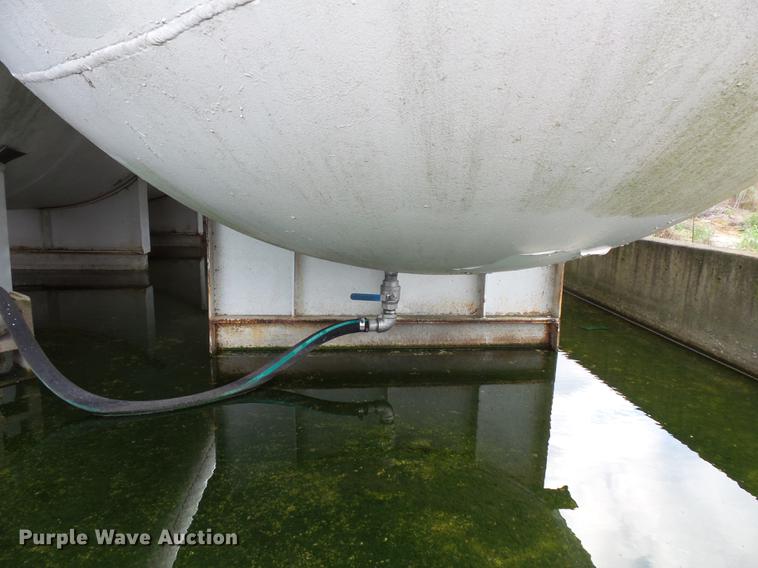 image for item FT9877 Steel tank