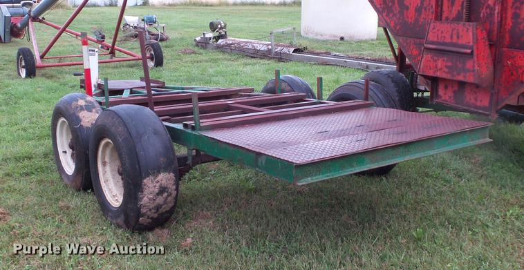 image for item FT9880 Implement trailer