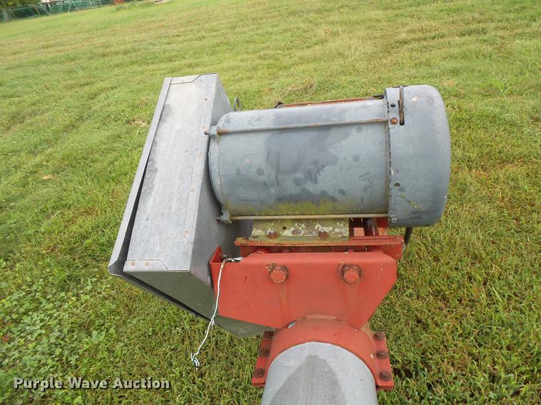 image for item FT9881 Hutchinson grain auger