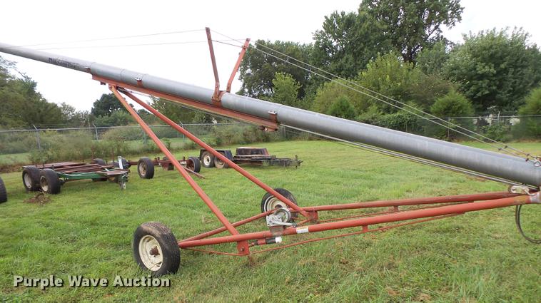 image for item FT9881 Hutchinson grain auger