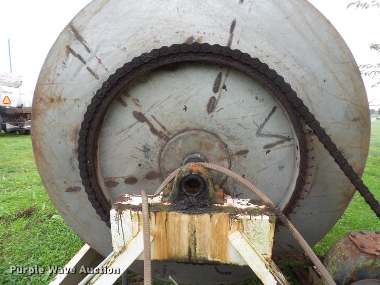 image for item FT9884 Wilson stainless steel blender