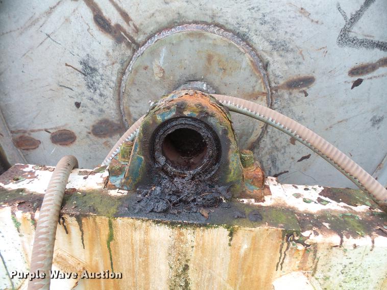 image for item FT9884 Wilson stainless steel blender