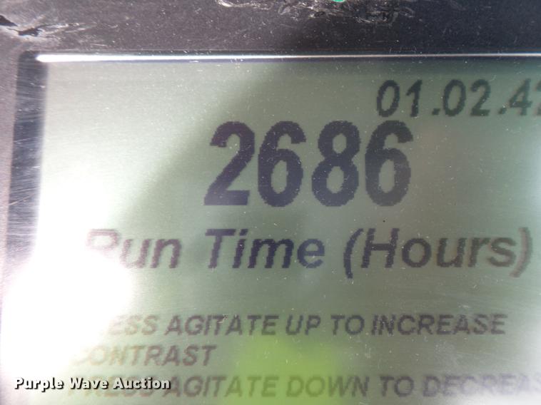 image for item FT9885 2009 Apache AS715 sprayer