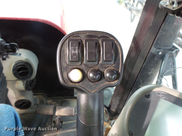 image for item FT9885 2009 Apache AS715 sprayer