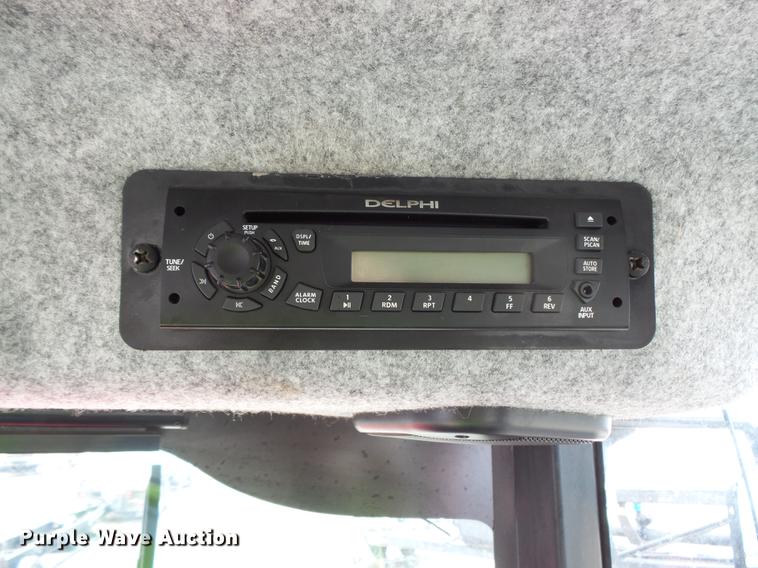 image for item FT9885 2009 Apache AS715 sprayer