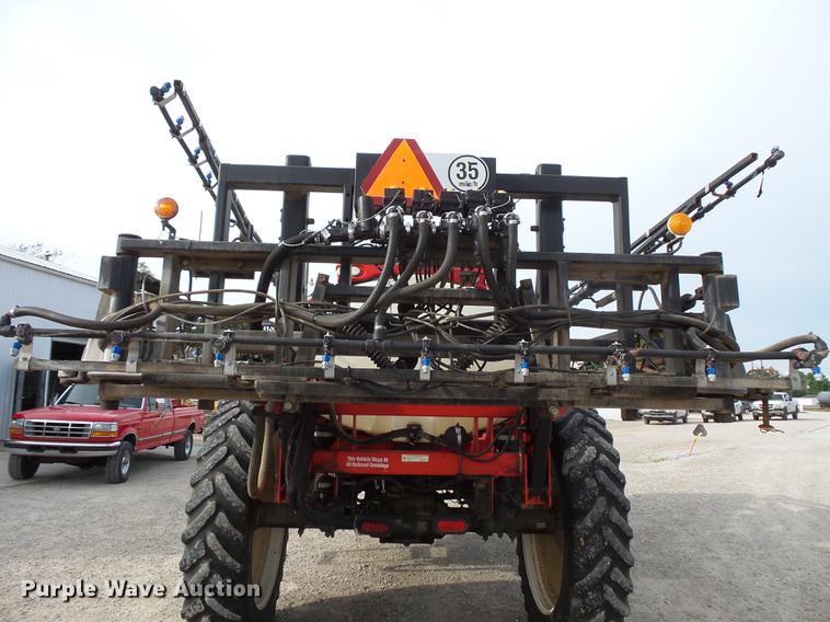 image for item FT9885 2009 Apache AS715 sprayer