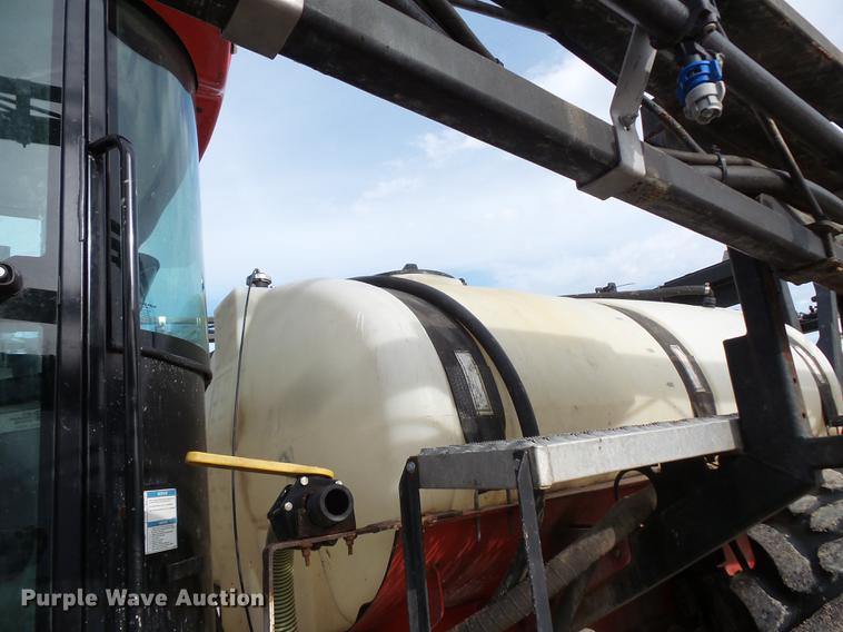 image for item FT9885 2009 Apache AS715 sprayer