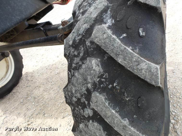 image for item FT9885 2009 Apache AS715 sprayer