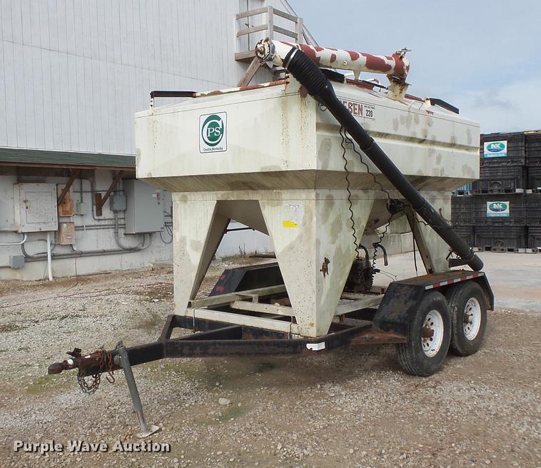 image for item FT9887 Friesen 220 seed tender