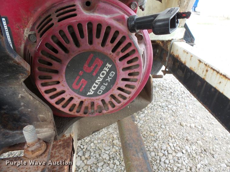 image for item FT9887 Friesen 220 seed tender