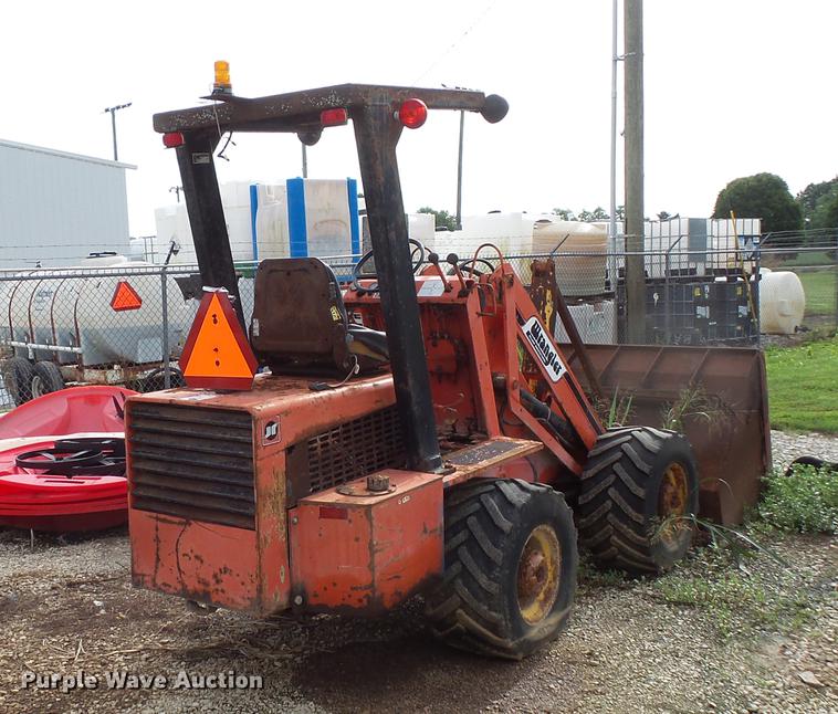 image for item FT9888 Willmar Wrangler wheel loader