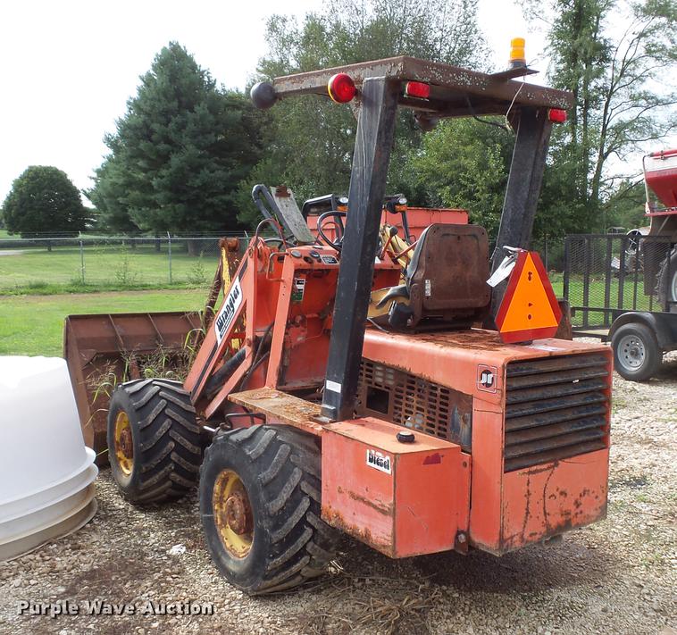 image for item FT9888 Willmar Wrangler wheel loader