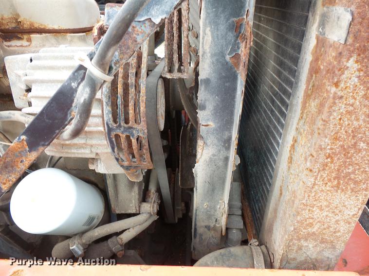 image for item FT9888 Willmar Wrangler wheel loader