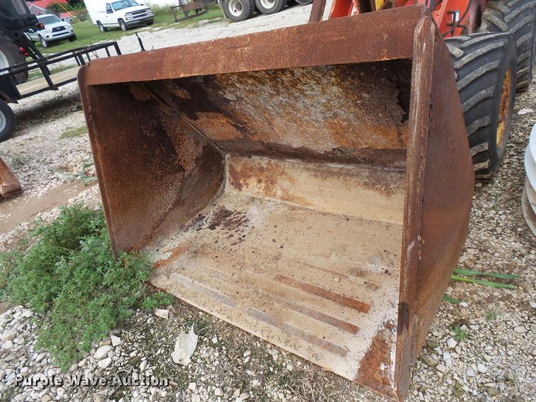 image for item FT9888 Willmar Wrangler wheel loader