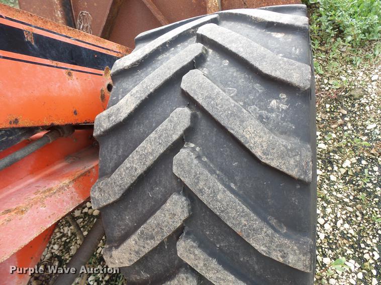 image for item FT9888 Willmar Wrangler wheel loader