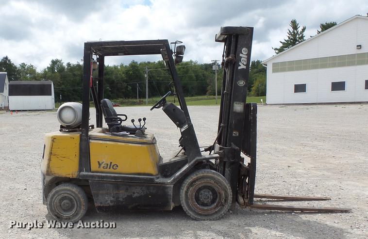 image for item FT9889 Yale GLP050RGNUAE090 forklift