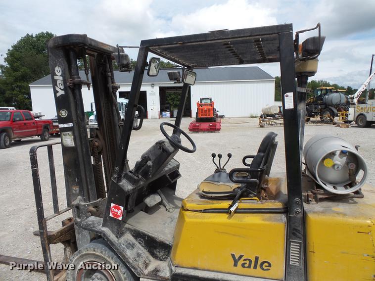 image for item FT9889 Yale GLP050RGNUAE090 forklift