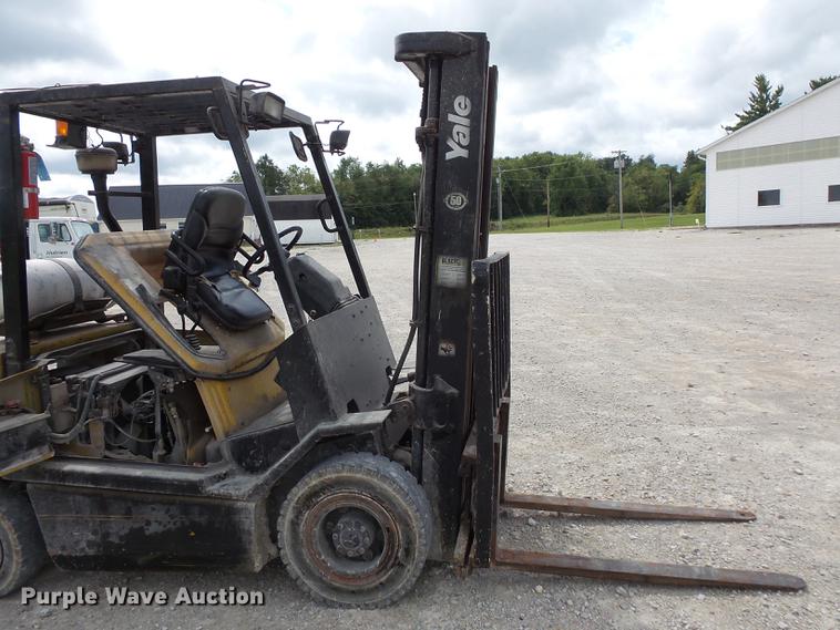 image for item FT9889 Yale GLP050RGNUAE090 forklift