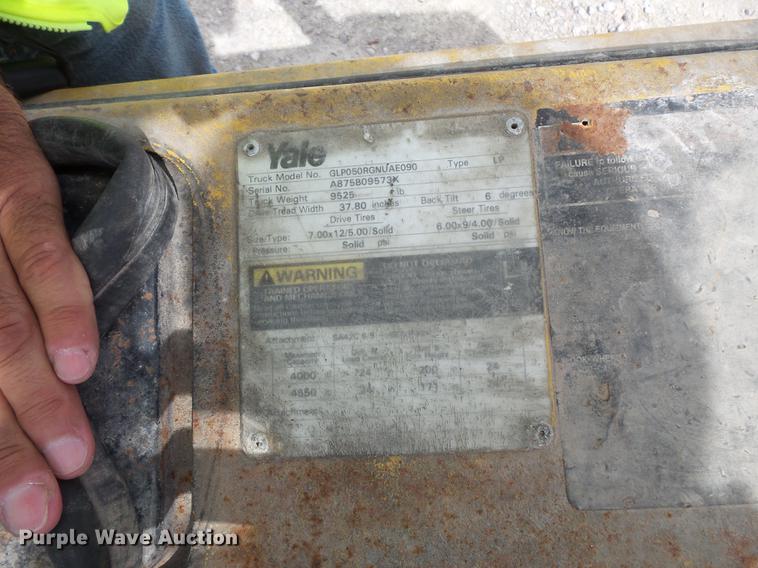 image for item FT9889 Yale GLP050RGNUAE090 forklift