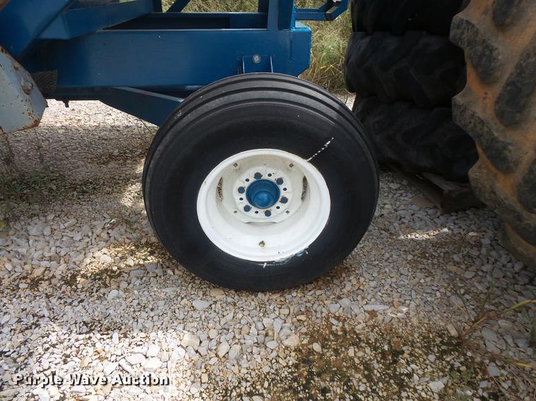 image for item FT9891 Gravity wagon