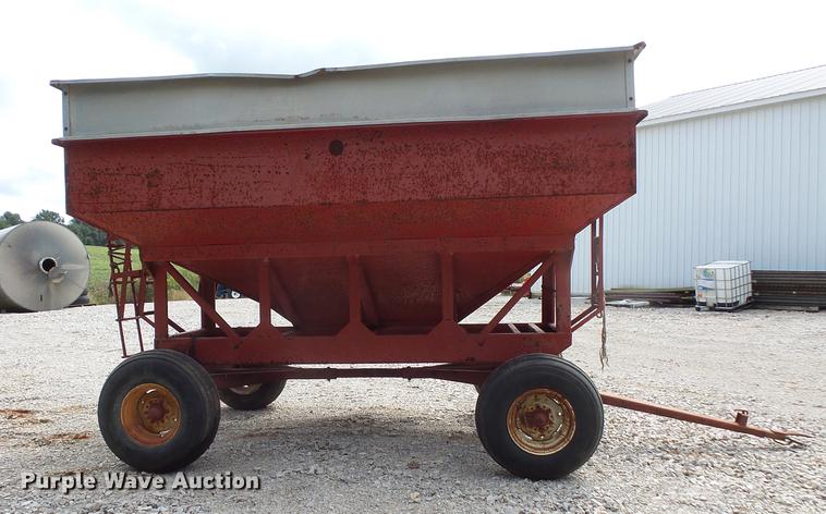 image for item FT9892 Gravity wagon