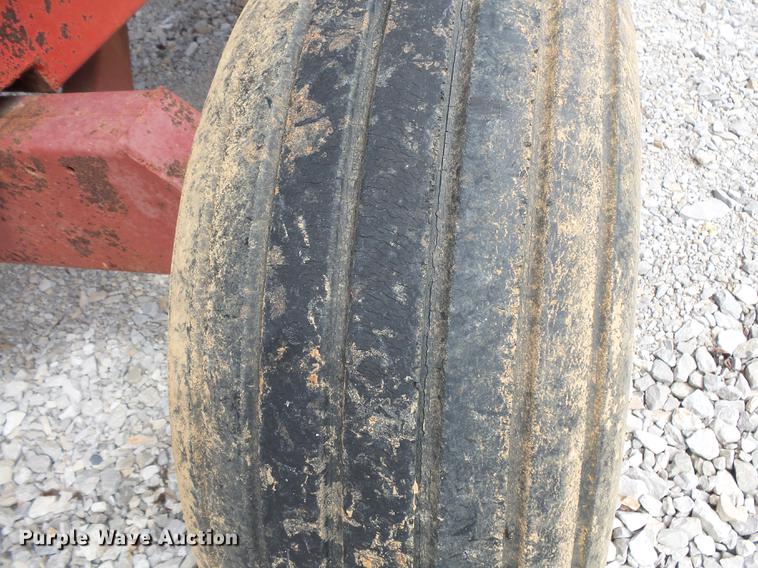 image for item FT9892 Gravity wagon