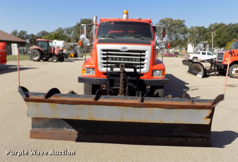 image for item DB4750 2003 Sterling LT7501 dump truck