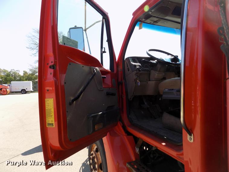 image for item DB4750 2003 Sterling LT7501 dump truck