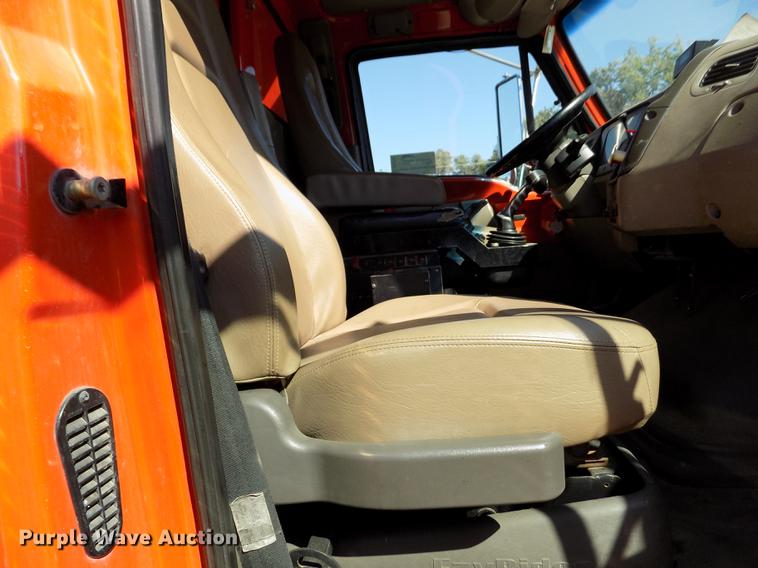 image for item DB4750 2003 Sterling LT7501 dump truck