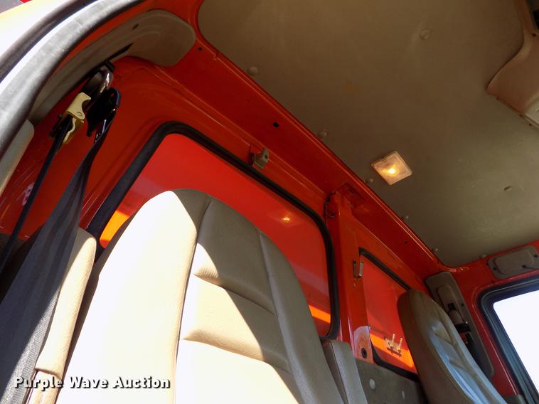 image for item DB4750 2003 Sterling LT7501 dump truck