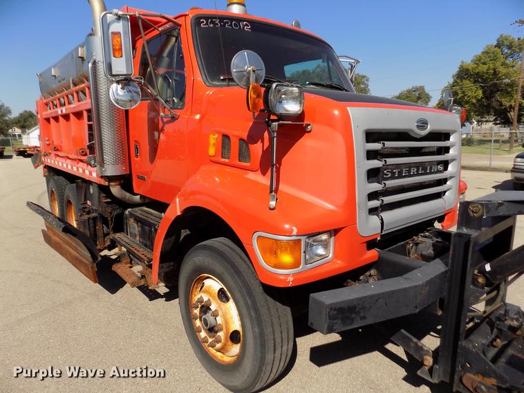 image for item DB4750 2003 Sterling LT7501 dump truck