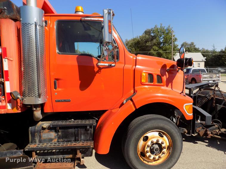 image for item DB4750 2003 Sterling LT7501 dump truck