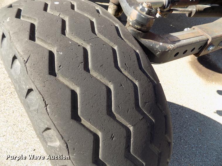 image for item DB4751 2004 Case MXU-100 tractor