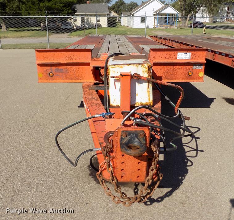 image for item DB4752 2002 Evaco Superline tilt deck equipment trailer