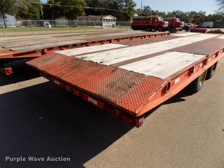 image for item DB4752 2002 Evaco Superline tilt deck equipment trailer