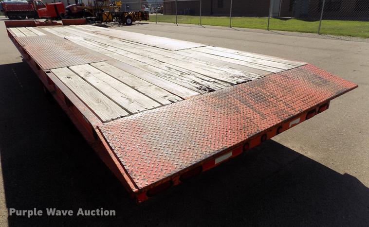 image for item DB4752 2002 Evaco Superline tilt deck equipment trailer