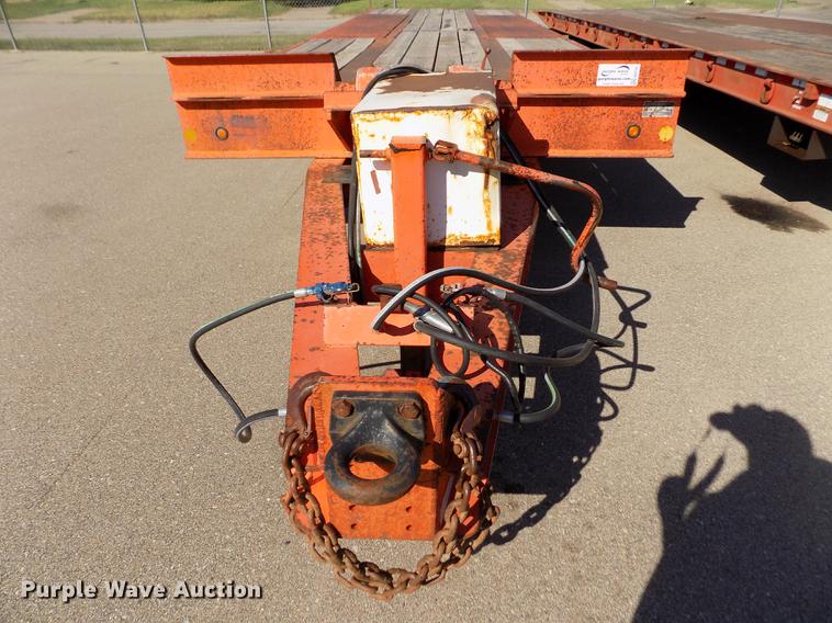 image for item DB4752 2002 Evaco Superline tilt deck equipment trailer