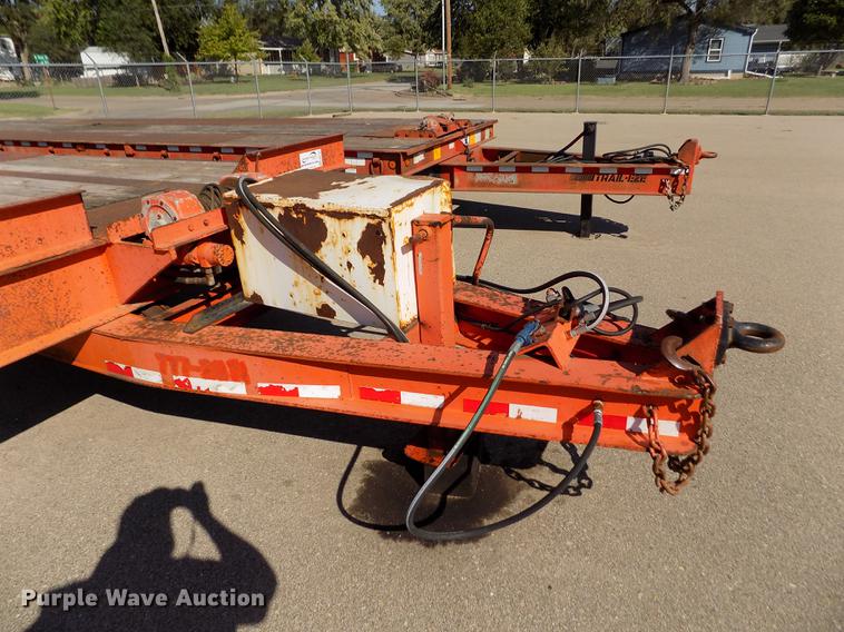 image for item DB4752 2002 Evaco Superline tilt deck equipment trailer