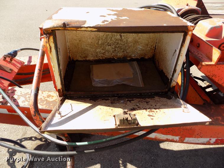 image for item DB4752 2002 Evaco Superline tilt deck equipment trailer