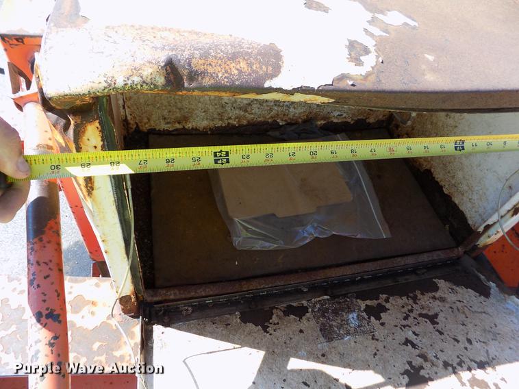 image for item DB4752 2002 Evaco Superline tilt deck equipment trailer