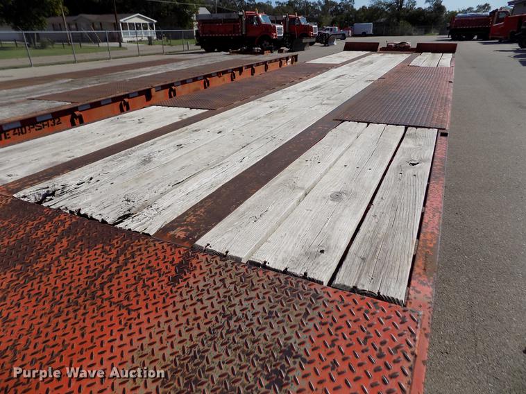 image for item DB4752 2002 Evaco Superline tilt deck equipment trailer