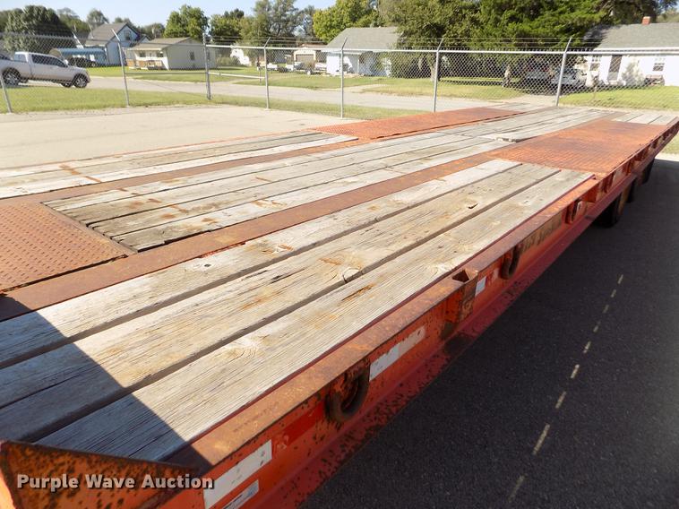 image for item DB4752 2002 Evaco Superline tilt deck equipment trailer