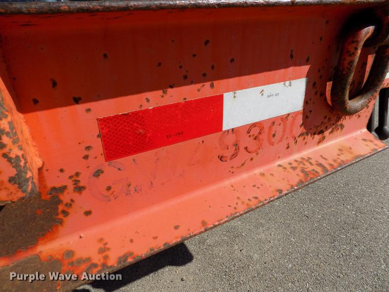 image for item DB4752 2002 Evaco Superline tilt deck equipment trailer