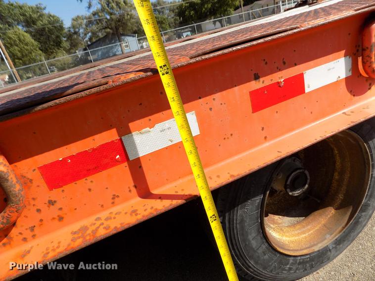 image for item DB4752 2002 Evaco Superline tilt deck equipment trailer