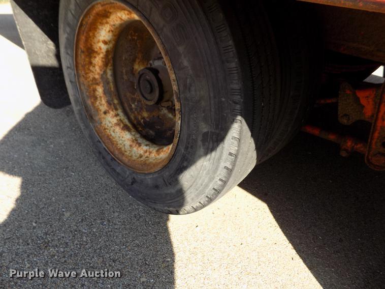 image for item DB4752 2002 Evaco Superline tilt deck equipment trailer