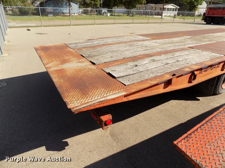 image for item DB4753 2003 Trail Eze TE40PSA-32 tilt deck equipment trailer