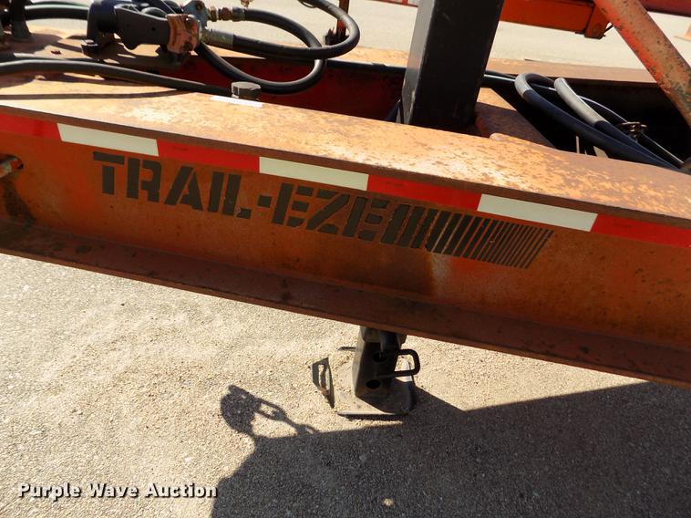 image for item DB4753 2003 Trail Eze TE40PSA-32 tilt deck equipment trailer